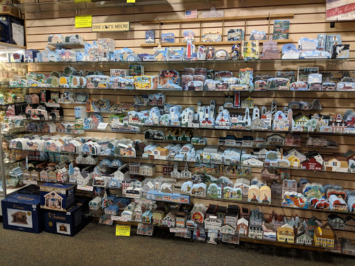 Gift Shop «Shady Maple Gift Shop», reviews and photos, 129 Toddy Dr, East Earl, PA 17519, USA