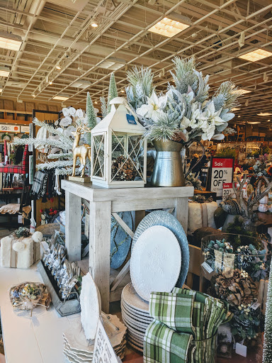 Home Goods Store «Pier 1 Imports», reviews and photos, 1951 Swanson Dr, Charlottesville, VA 22901, USA