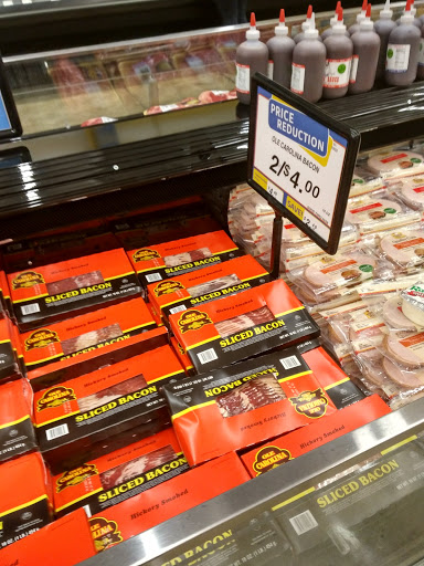 Supermarket «FoodMaxx», reviews and photos, 3241 W Shaw Ave, Fresno, CA 93711, USA