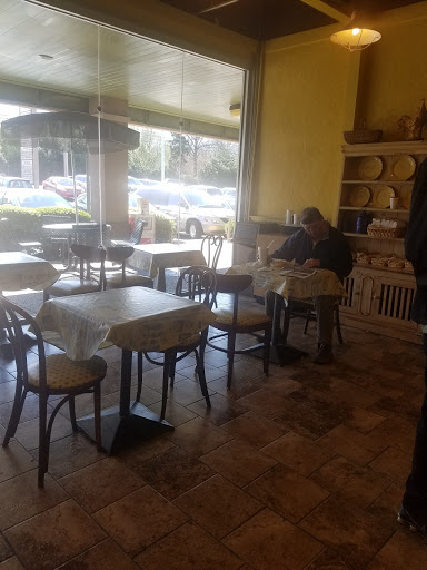 Restaurant «La Baguette French Bread and Pastry Shop», reviews and photos, 3088 Poplar Ave, Memphis, TN 38111, USA