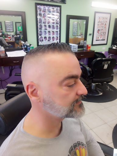 Hair Salon «Quality Hair Salon & Barbershop», reviews and photos, 2642 Carolina Beach Rd, Wilmington, NC 28412, USA