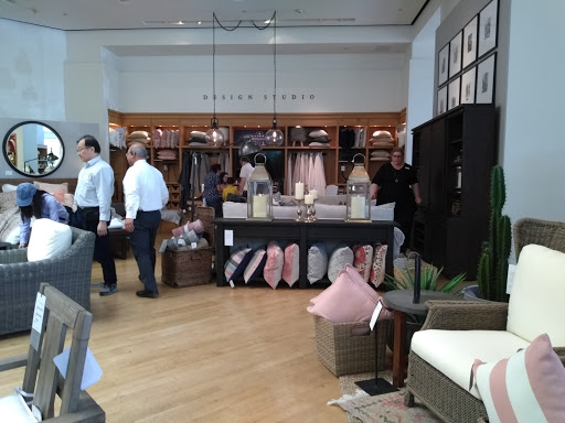 Furniture Store «Pottery Barn», reviews and photos, 800 Stanford Shopping Center, Palo Alto, CA 94304, USA