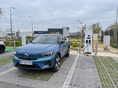 Borne de recharge de véhicules électriques Freshmile Charging Station Saint-Memmie