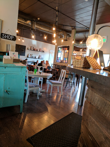 Coffee Shop «The PourHouse Cafe», reviews and photos, 314 E Kirkwood Ave, Bloomington, IN 47408, USA