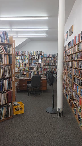 Used Book Store «Lucky Dog Books», reviews and photos, 911 W Jefferson Blvd, Dallas, TX 75208, USA