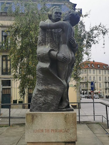 Avaliações doLargo Amor de Perdição em Porto - Jardinagem