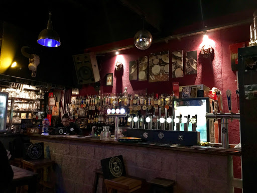 Sláinte Irish Pub
