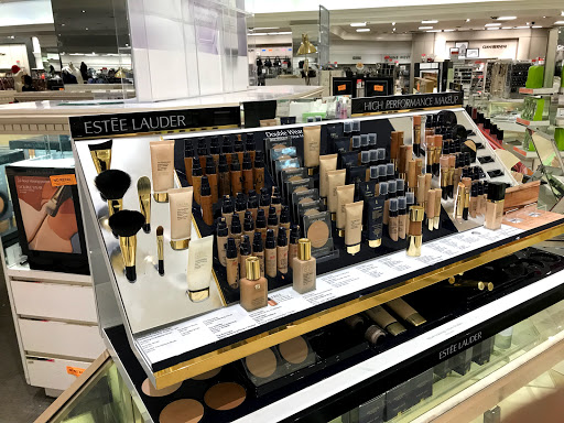 Shopping Mall «Shops at Rivercenter», reviews and photos, 849 E Commerce St, San Antonio, TX 78205, USA