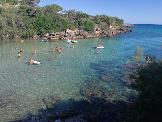 Mon Reve Hotel beach