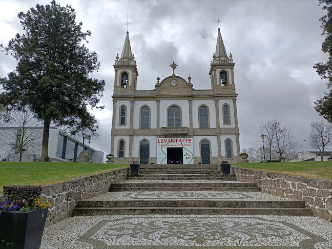 Avaliações doIgreja Matriz de Paredes em Paredes - Igreja