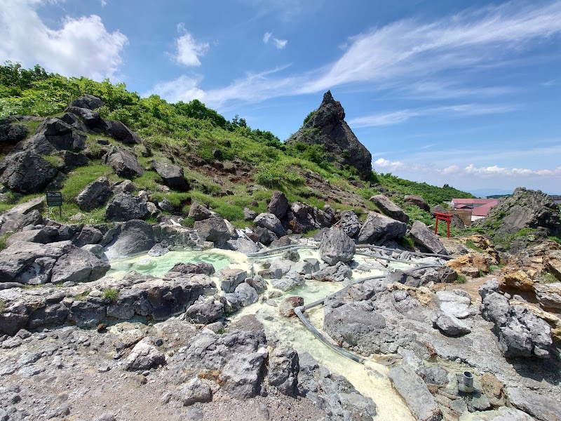 須川の源泉