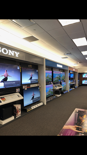 Appliance Store «P.C. Richard & Son», reviews and photos, 19 Universal Dr, North Haven, CT 06473, USA