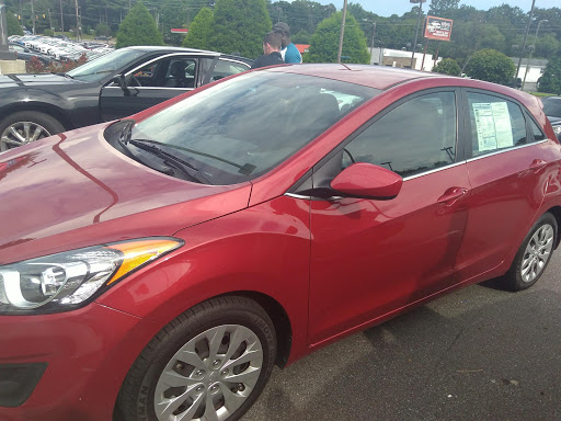 Hyundai Dealer «Hyundai of Asheville», reviews and photos, 860 Tunnel Rd, Asheville, NC 28805, USA