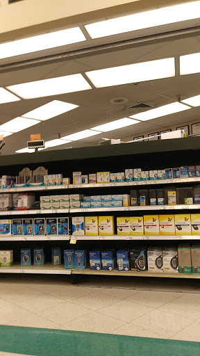 Grocery Store «Kroger», reviews and photos, 725 W Central Ave, Springboro, OH 45066, USA