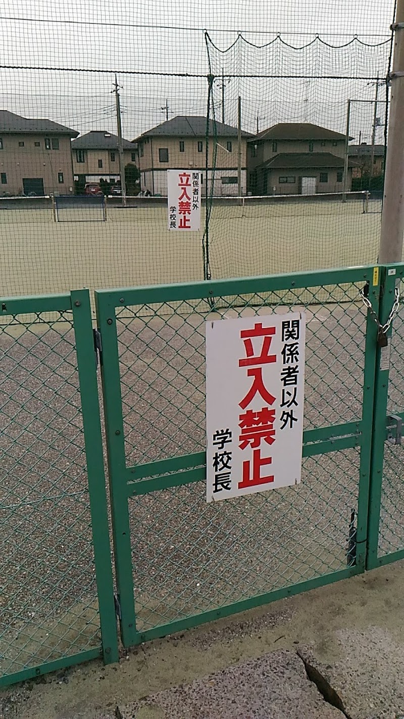 小山城南高校テニスコート