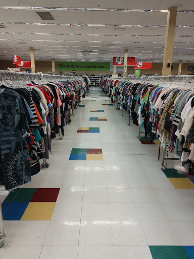 Thrift Store «Savers», reviews and photos