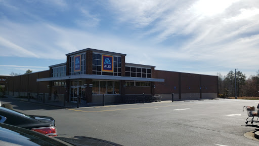 Supermarket «ALDI», reviews and photos, 1760 Buford Hwy, Cumming, GA 30041, USA