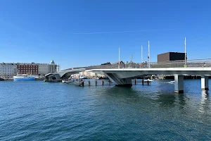 Inderhavnsbroen image
