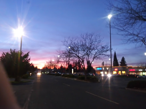 Shopping Mall «Division Crossing Shopping Mall», reviews and photos, 16353 SE Division St, Portland, OR 97236, USA