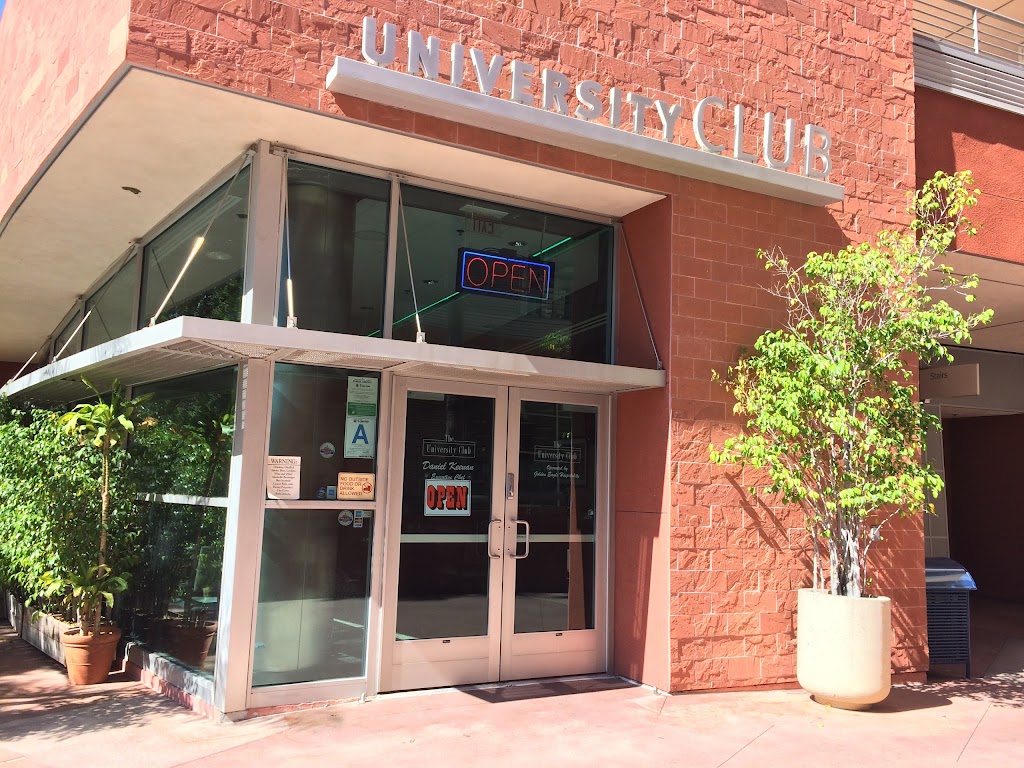 The University Club 90032