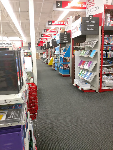 Office Supply Store «Staples», reviews and photos, 2415 W Kettleman Ln, Lodi, CA 95242, USA
