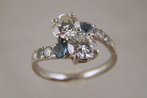 Jewelry Designer «Jerry Lindsey Custom Jewelry», reviews and photos, 625 Bakers Bridge Ave #104, Franklin, TN 37067, USA