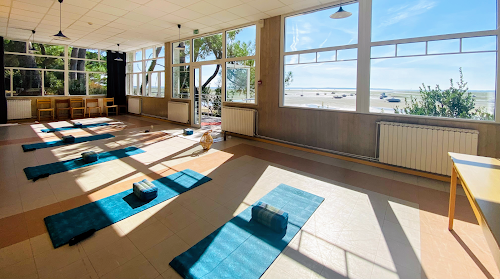 Cours de yoga Atelier Maïtry Yoga Lanton