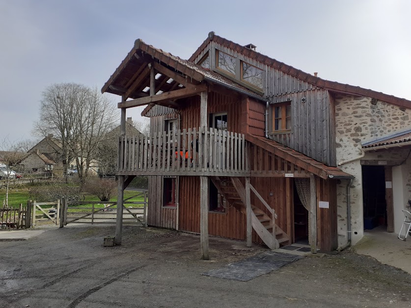 La Chevauchée ferme équestre camping en Creuse Bussière-Dunoise