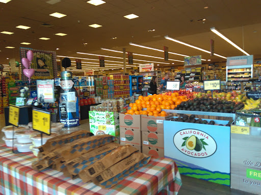 Grocery Store «Safeway», reviews and photos, 555 E Calaveras Blvd, Milpitas, CA 95035, USA