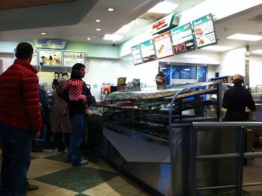 Bakery «Krispy Kreme Doughnuts», reviews and photos, 9950 SE 82nd Ave, Portland, OR 97086, USA