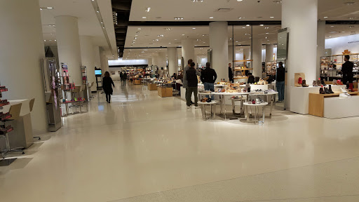 Shopping Mall «Westlake Center», reviews and photos, 400 Pine St, Seattle, WA 98101, USA