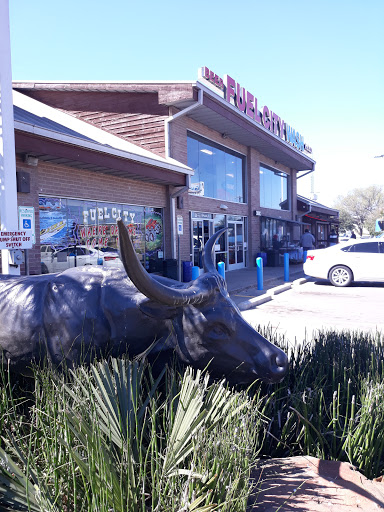 Convenience Store «Fuel City», reviews and photos, 801 S Riverfront Blvd, Dallas, TX 75207, USA