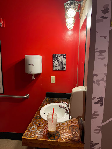 Bicycle Store «Bicycle Centres of Everett», reviews and photos, 4707 Evergreen Way, Everett, WA 98203, USA