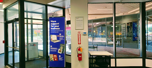 Print Shop «FedEx Office Print & Ship Center», reviews and photos, 13085 Worldgate Dr, Herndon, VA 20170, USA