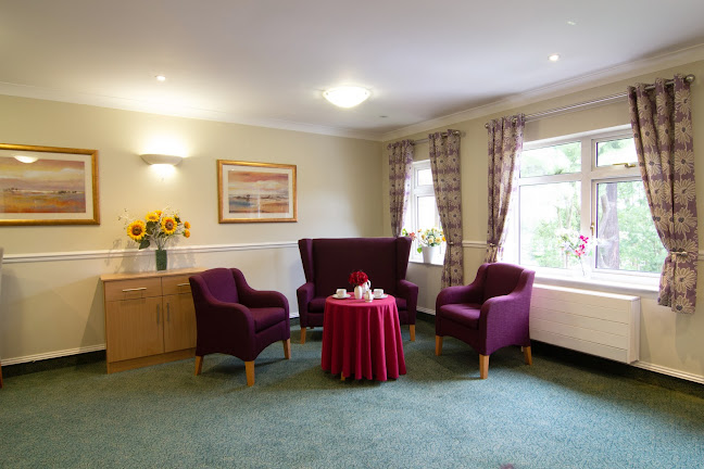 Reviews of Brunswick Court Care Home- Bupa in Watford - Retirement home