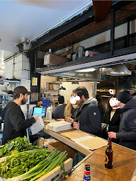 Photo n°47 de Miznon Paris à Paris ()