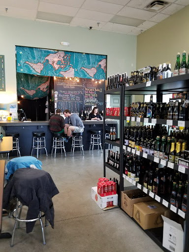 Liquor Store «Barrel Chest Wine & Beer», reviews and photos, 4035 Electric Rd B, Roanoke, VA 24018, USA
