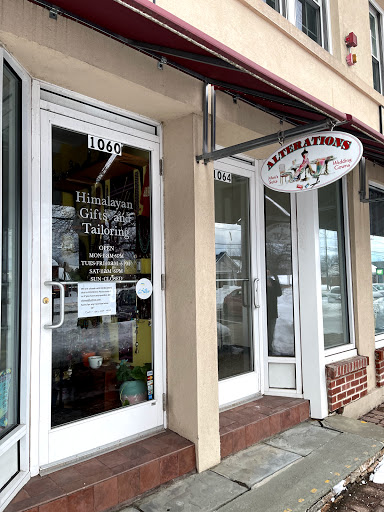 Gift Shop «Himalayan Gifts & Tailoring», reviews and photos, 1060 Main St, Newington, CT 06111, USA