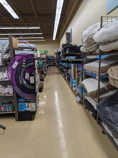 Pet Supply Store «Petco Animal Supplies», reviews and photos, 1412 S Main Chapel Way, Gambrills, MD 21054, USA