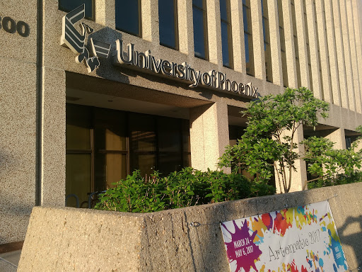 Shopping Mall «Crystal City Shops», reviews and photos, 2200 Crystal Dr, Arlington, VA 22202, USA