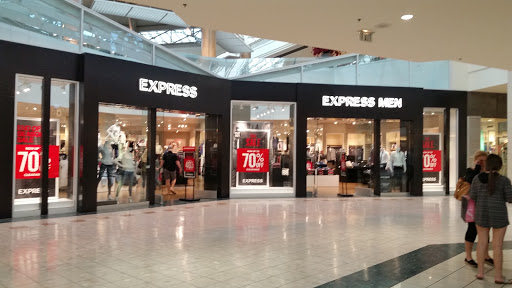 Express, 3101 PGA Boulevard, Palm Beach Gardens, FL 33410, USA, 