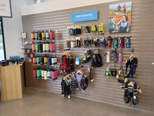 Running Store «Road Runner Sports», reviews and photos, 444 Ramsay Way Suite 114, Kent, WA 98032, USA