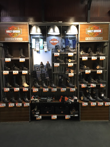 Motorcycle Dealer «Gatto Harley-Davidson», reviews and photos, 139 E 6th Ave, Tarentum, PA 15084, USA