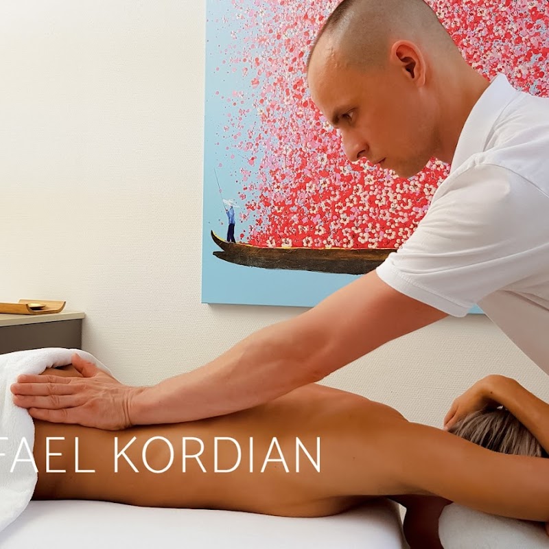 RAFAEL KORDIAN - massage & spa treatment suite