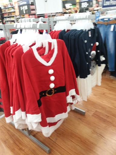 Department Store «Walmart Supercenter», reviews and photos, 5815 Norell Ave N, Oak Park Heights, MN 55082, USA