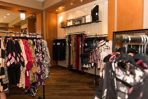 Clothing Store «The Mint Julep Boutique», reviews and photos, 1750 Opelika Rd, Auburn, AL 36830, USA