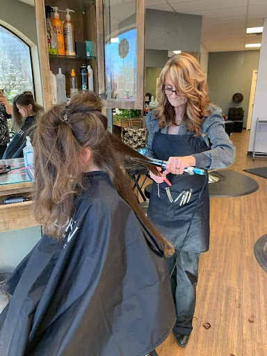 Beauty Salon «Vargas Salon & Spa», reviews and photos, 309 Magnolia Ln, Longview, TX 75605, USA