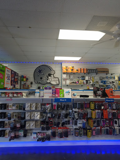 Cell Phone Store «CELL PHONE REPAIR TX», reviews and photos, 11422 Harry Hines Blvd #203, Dallas, TX 75229, USA