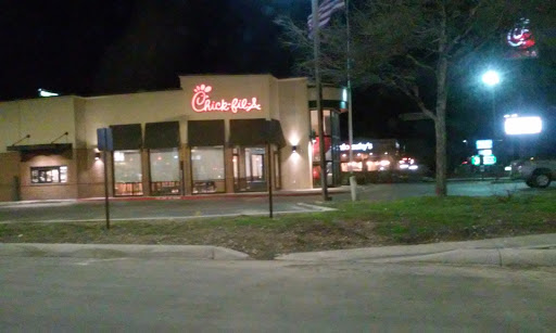 Fast Food Restaurant «Chick-fil-A», reviews and photos, 1031 S Walnut Ave, New Braunfels, TX 78130, USA