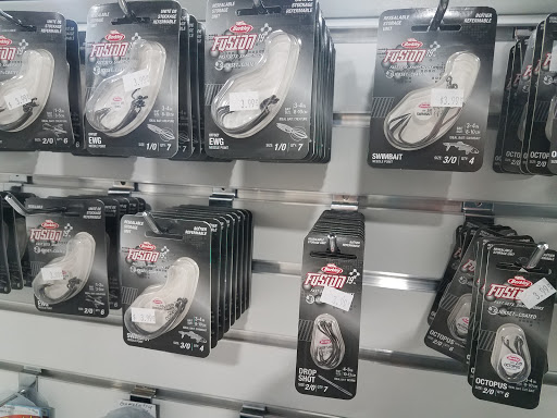 Sporting Goods Store «Walnut Creek Outdoors», reviews and photos, 300 N 10th St, Gas City, IN 46933, USA